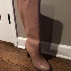 Coleman Nike Air knee high boots size 10